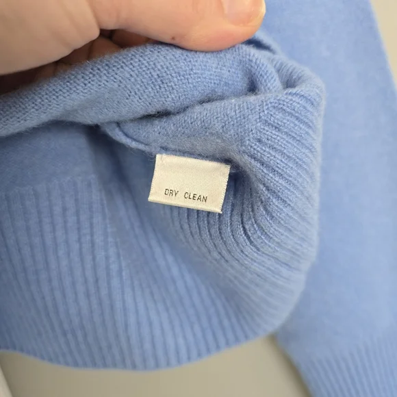 100% Cashmere Classic Mock Neck Sweater in Light Blue - Picture 7 of 8